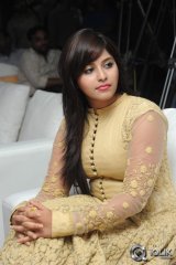 Anjali at Geethanjali Movie Success Meet